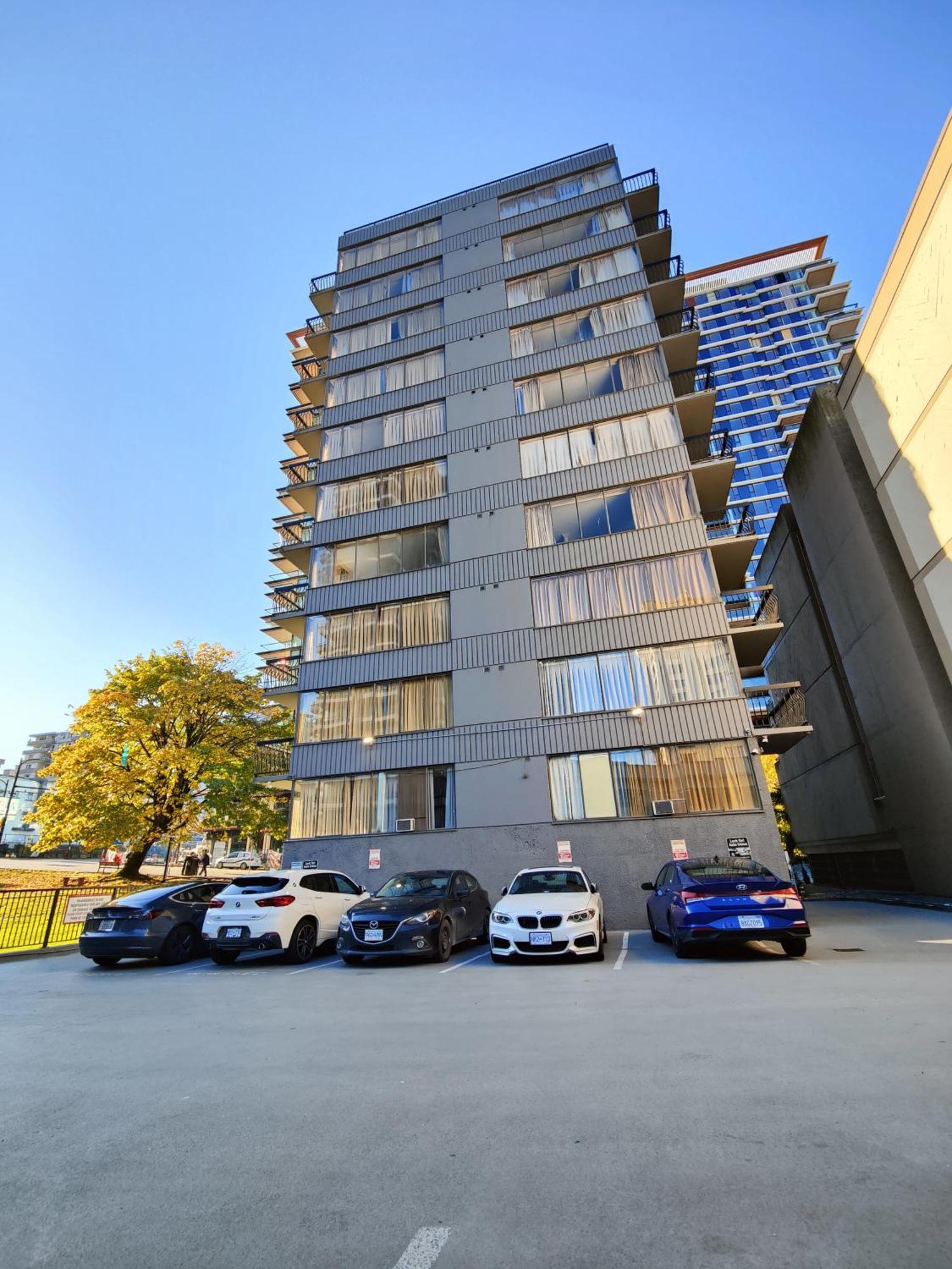 Divya Sutra Suites On Robson Downtown Vancouver Exterior foto