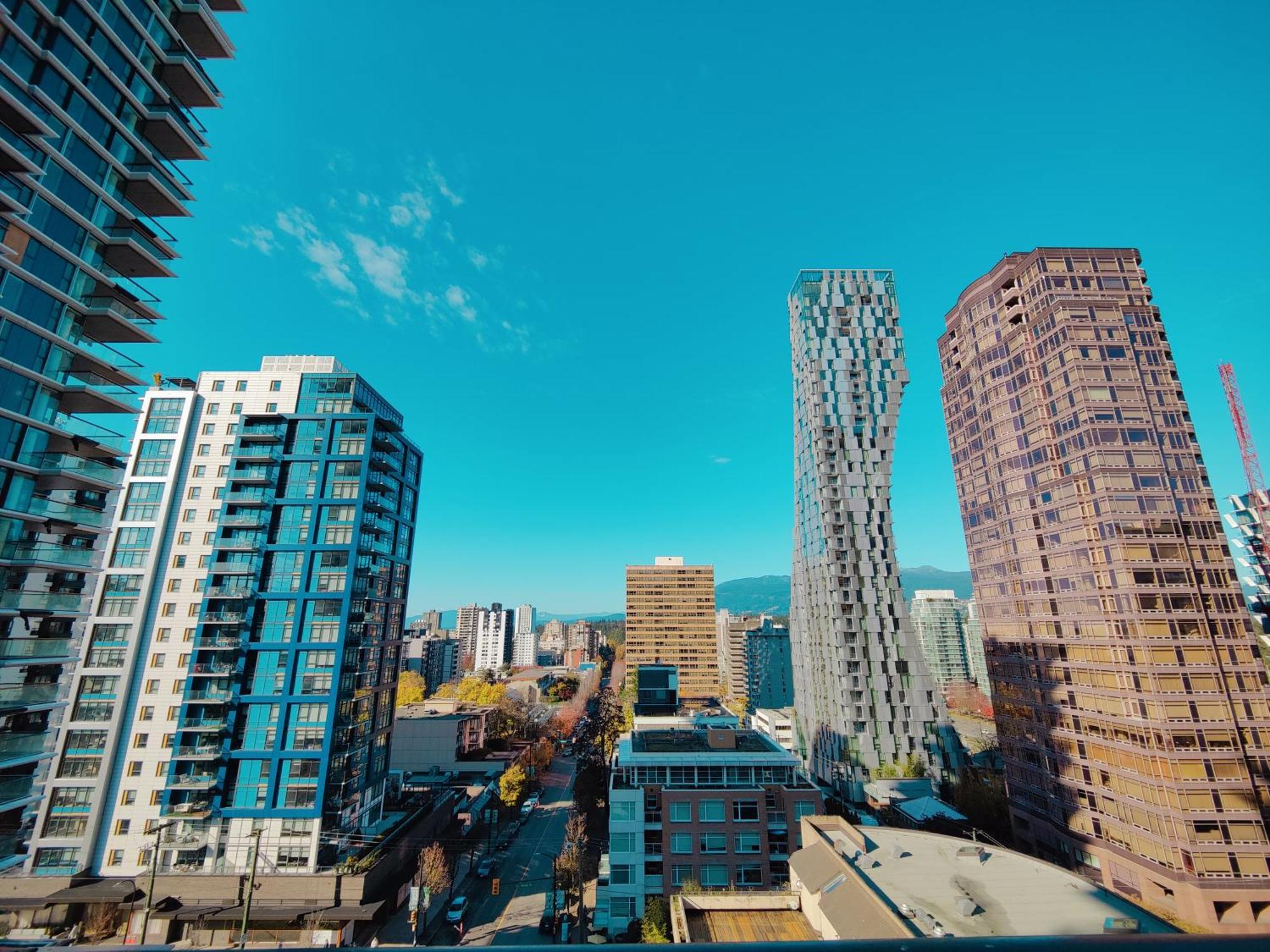 Divya Sutra Suites On Robson Downtown Vancouver Exterior foto